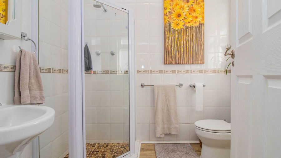 3 Bedroom Property for Sale in Westcliff Western Cape